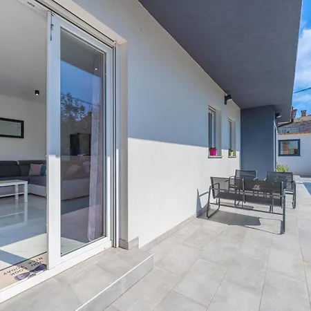 Casa De Rulo * Šišan