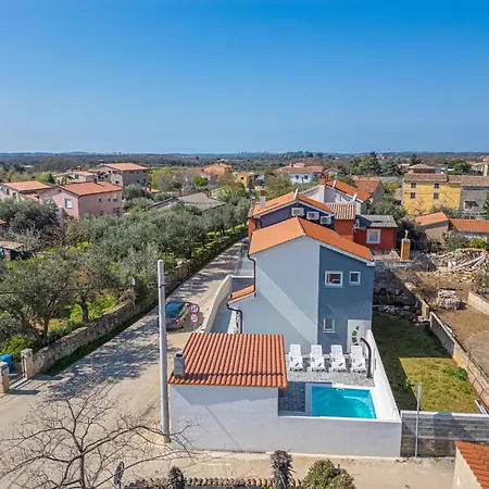 Casa De Rulo بيت للعطل *