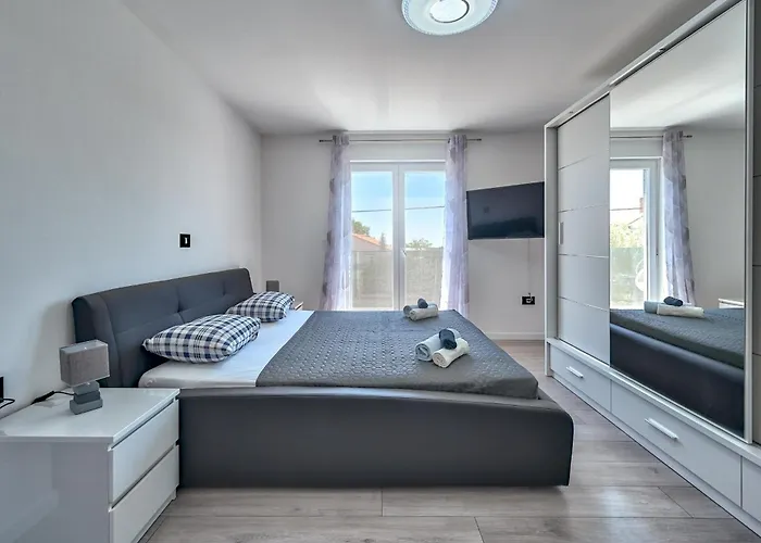 Casa De Rulo Šišan